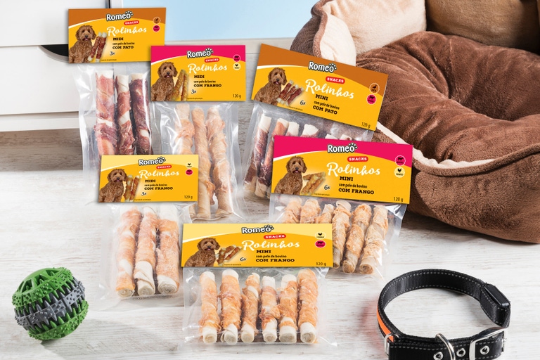 ROMEO® - Rolinhos para Cão de Pele de Bovino com Frango/ Pato Desidratado