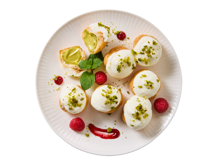 DELUXE - Profiteroles Brancos com Pistácios